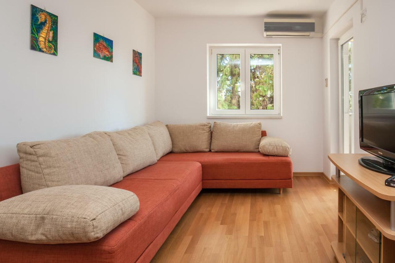 Villa Dalmatia Apartments Bol Esterno foto