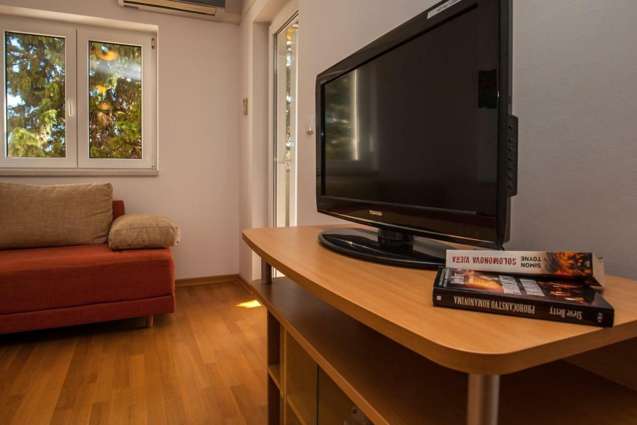 Villa Dalmatia Apartments Bol Esterno foto